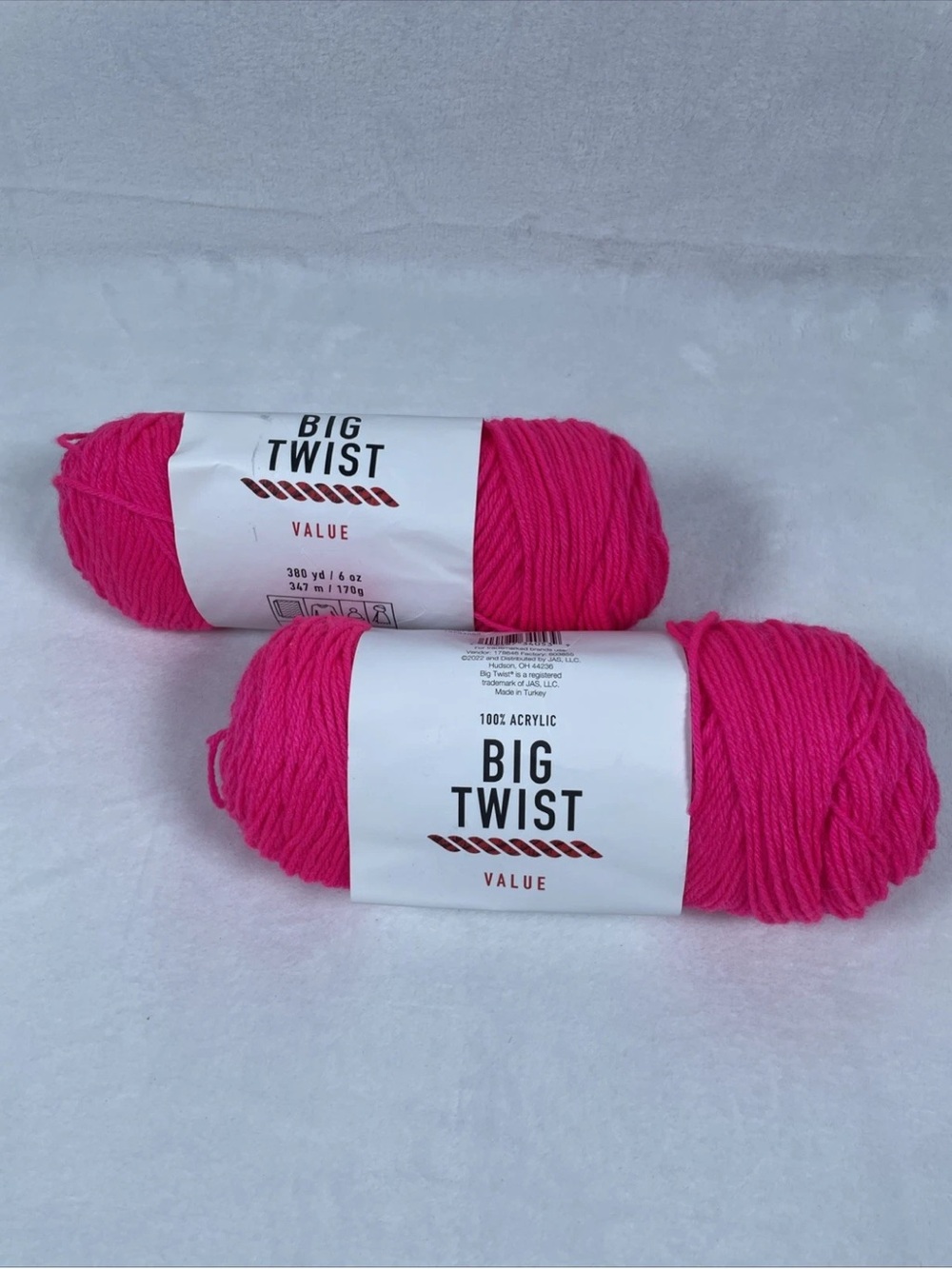 LOT OF 2 Skeins Big Twist Value HOT PINK Yarn - 380 Yds/6 Oz - 100% Acrylic